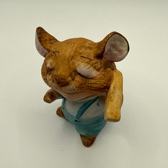 Homeco Ceramic Mouse with Cheese Phone Cottage Core Granny Core - Picture 4 of 5